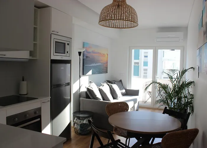 Encosta's Paco de Arcos