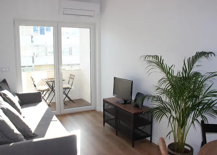 Encosta's * Paco de Arcos